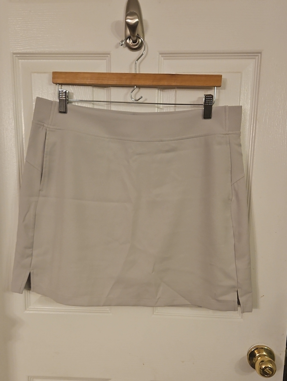 Women's Skort - Sleek Everyday Style
